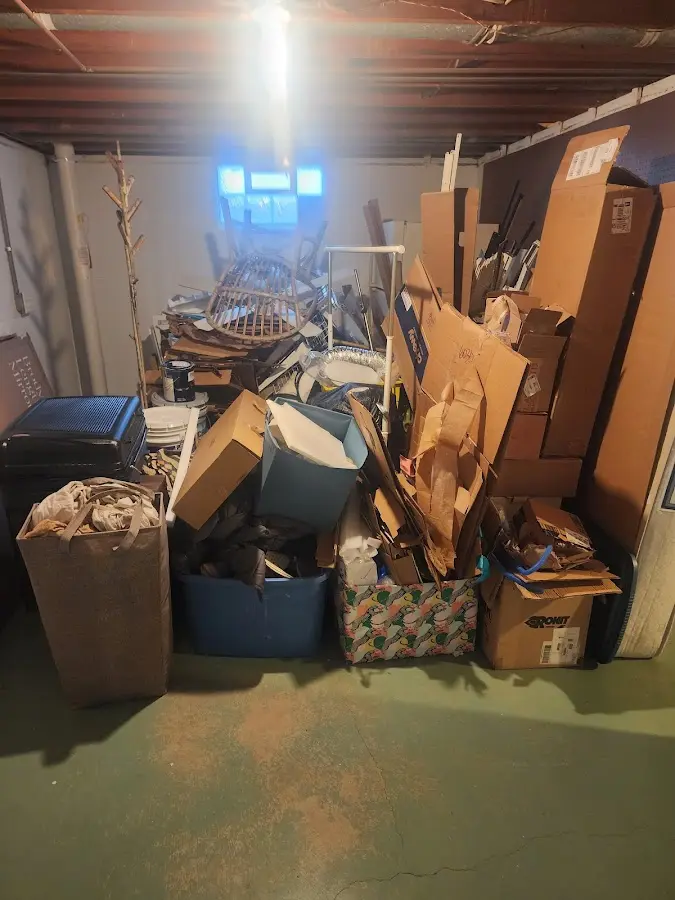 Roll-off dumpster container at job site for Cleanout Dumpster Rental in Peralta